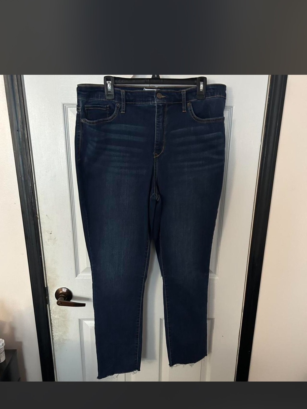 Jeans - Picture 4 of 6
